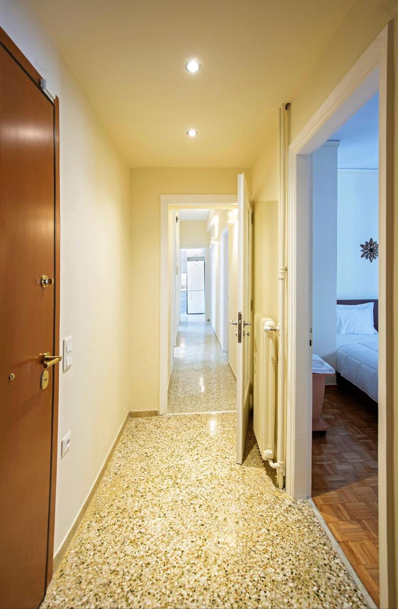 Peaceful Renovated Apartment Near Lycabettus Hill Athena Bagian luar foto