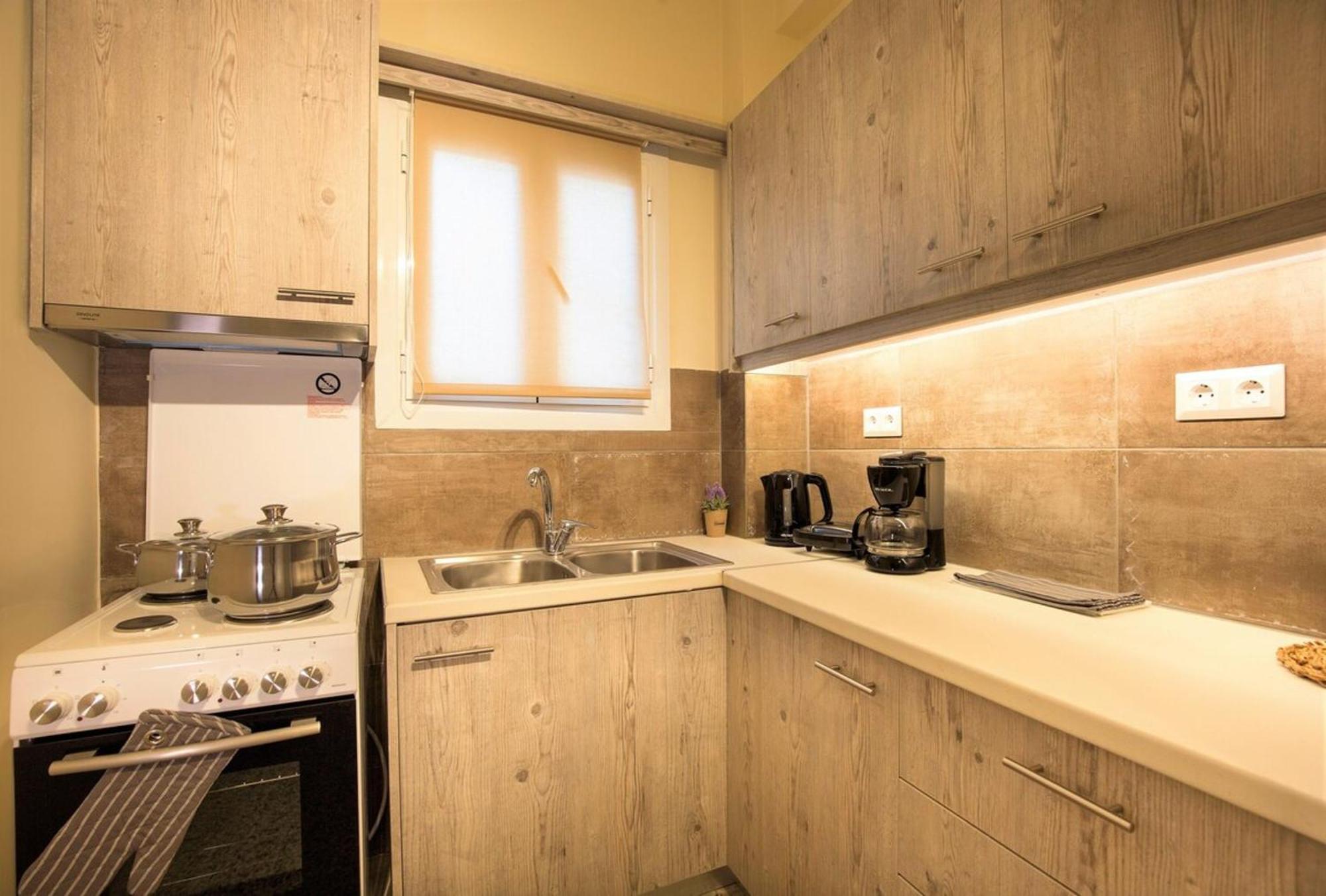 Peaceful Renovated Apartment Near Lycabettus Hill Athena Bagian luar foto